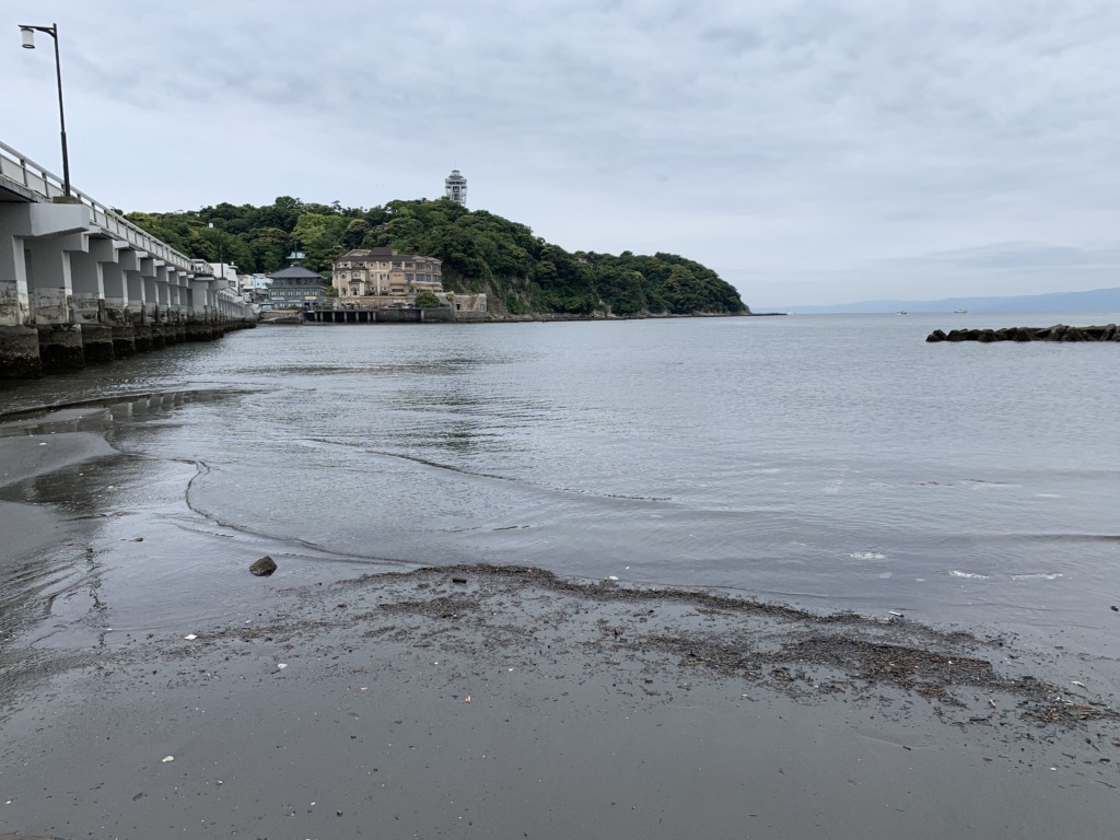 西浜からの江の島